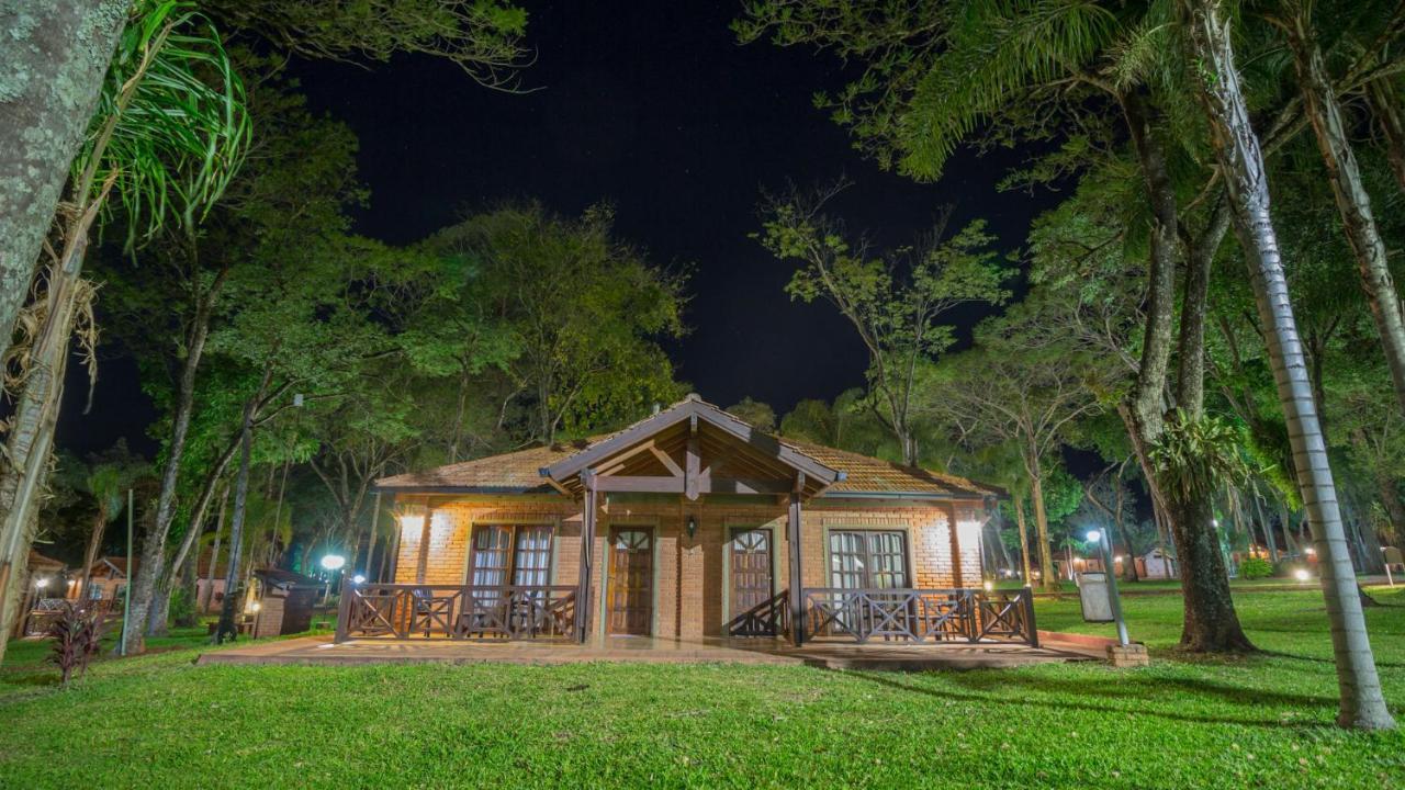 Complejo Americano Puerto Iguazu Exterior photo