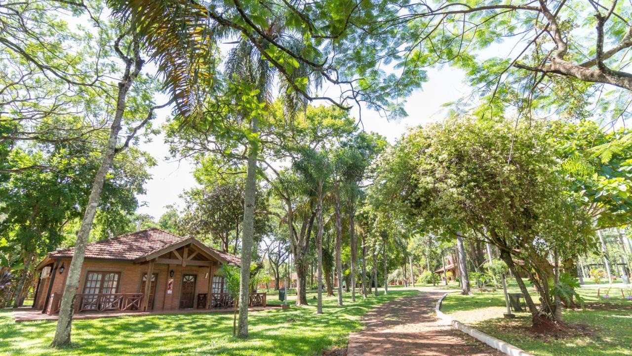 Complejo Americano Puerto Iguazu Exterior photo